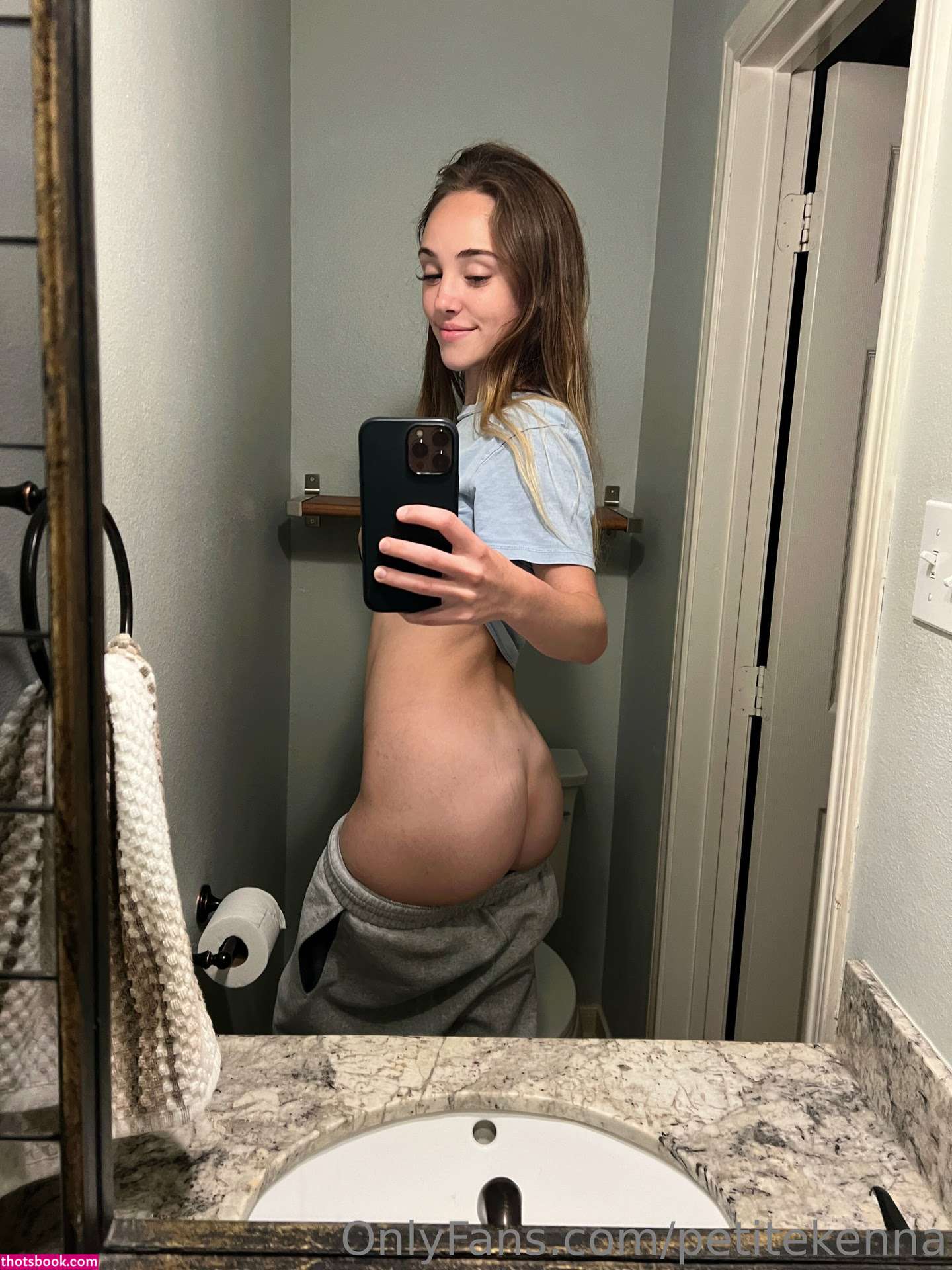 Petitekenna Photo #138