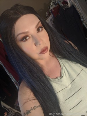 Sheridan Love Photo #99