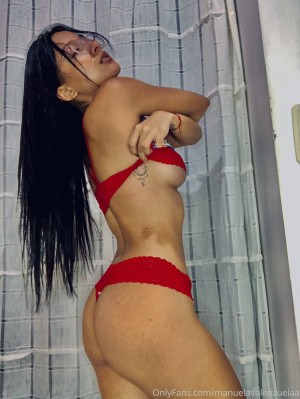 Manuela Valenzuelaaa Photo #26