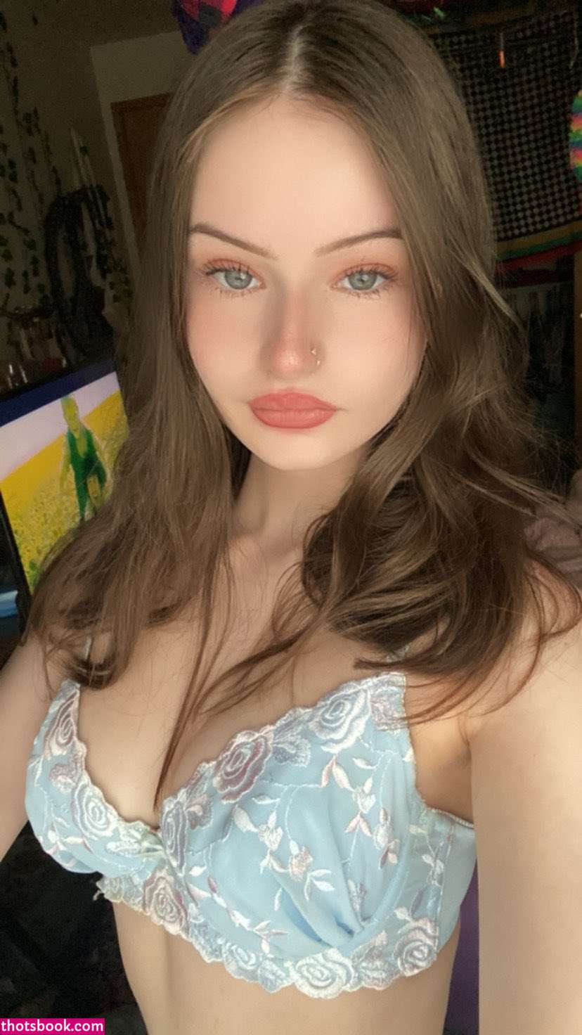 Meowforher Photo #11