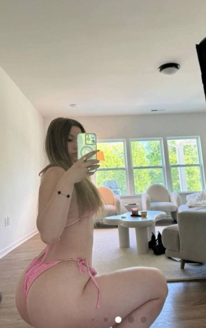 Sondra Blust Photo #102