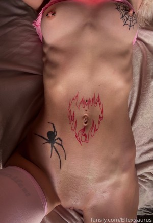 Ellasaurus23 Photo #79