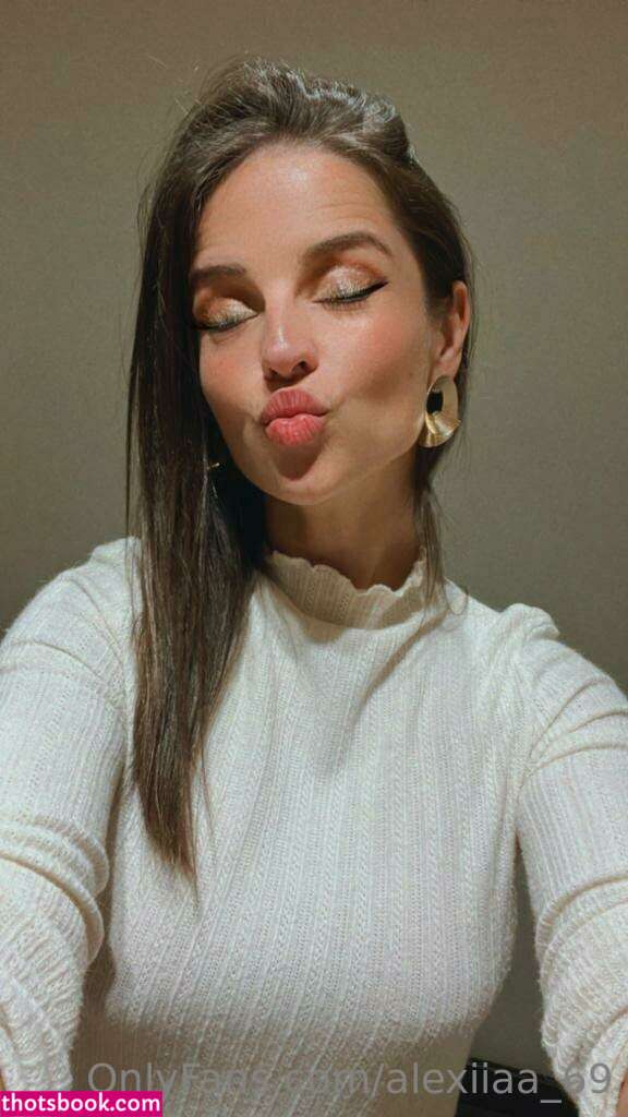Alexiiaa 69 Photo #7