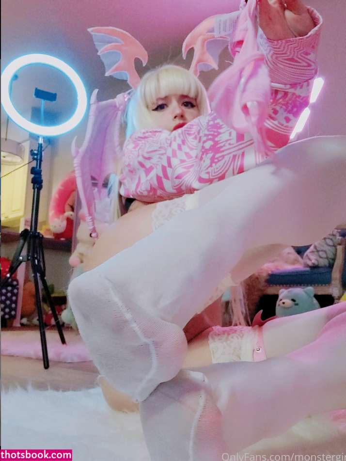 Monstergirl Photo #55