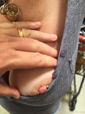 Boltonwife Photo #92