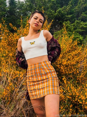 urlilgoddess Photo #45