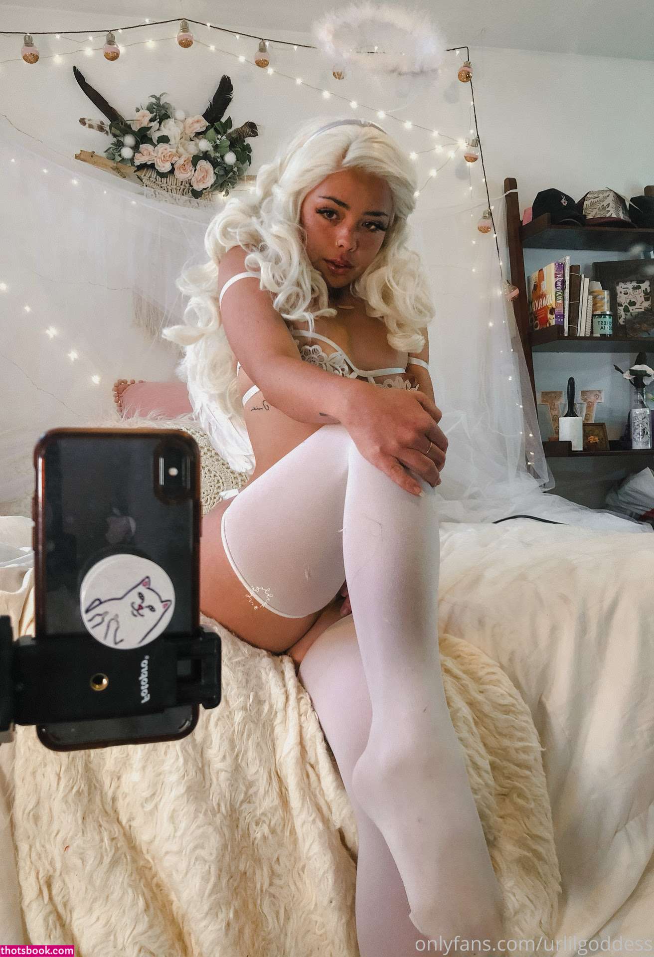 urlilgoddess Photo #59