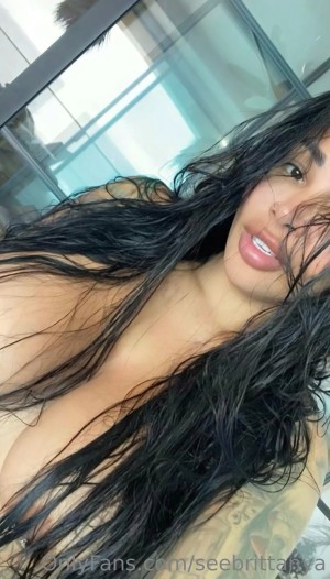 Brittanya Razavi Photo #145