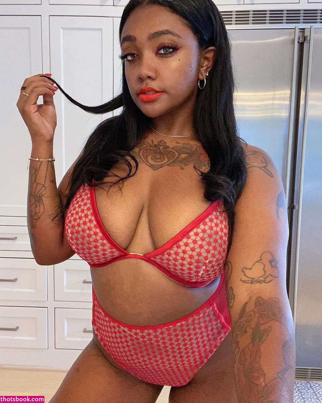 Izzy Saeko Photo #143