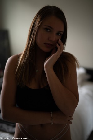 Kendra Rowe Photo #226