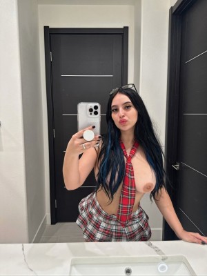 julianicolestar Photo #74