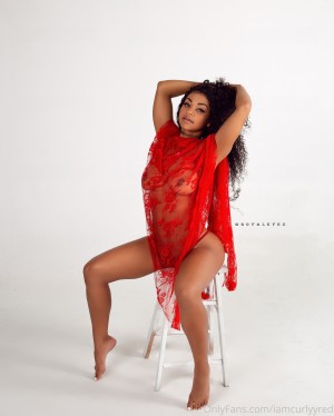 iamcurlyyred Photo #19