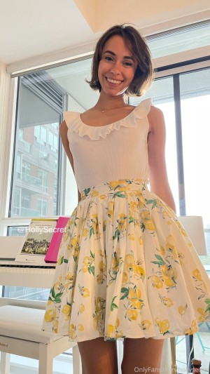 Holly Secrets Photo #74