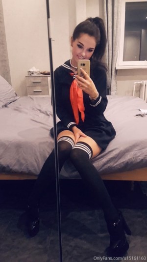 Sophie Elodie Post #6