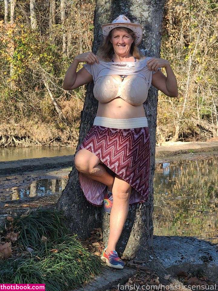 Holisticsensual Photo #63