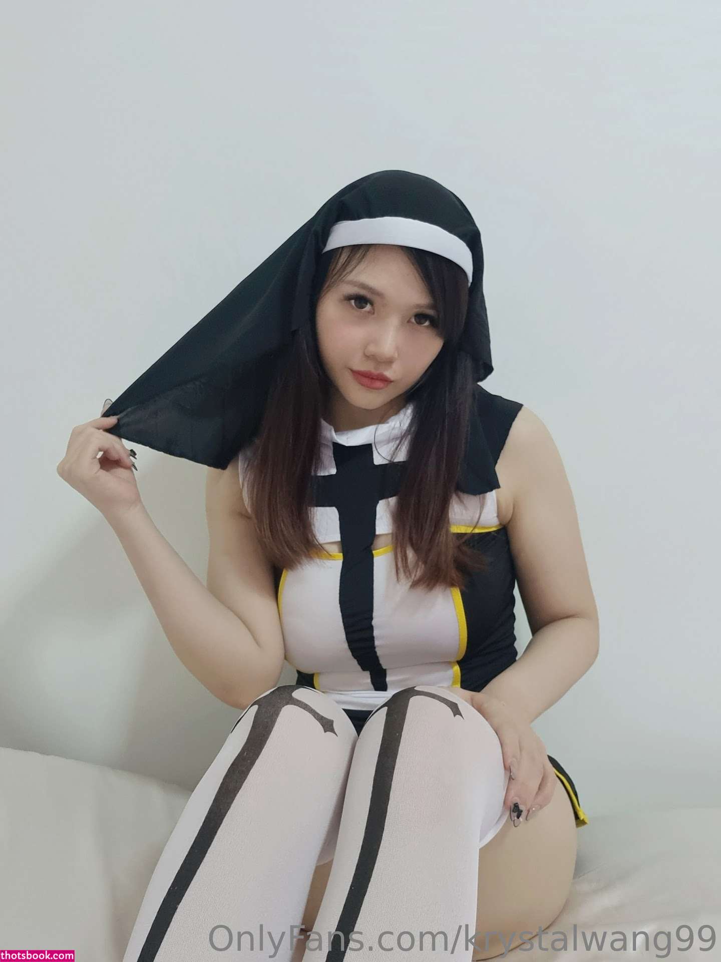 krystalwang99 Photo #96