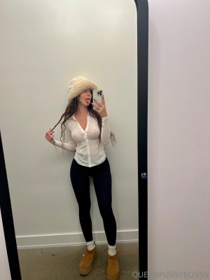 Victoria Kuhnley Photo #193