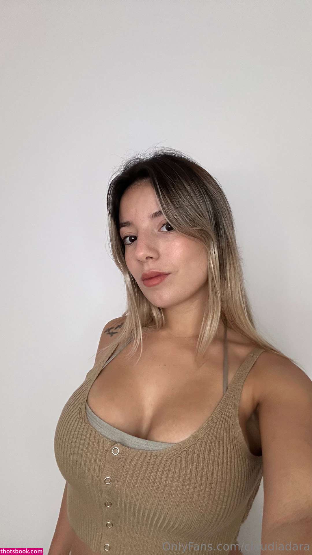 claudiadara Photo #1