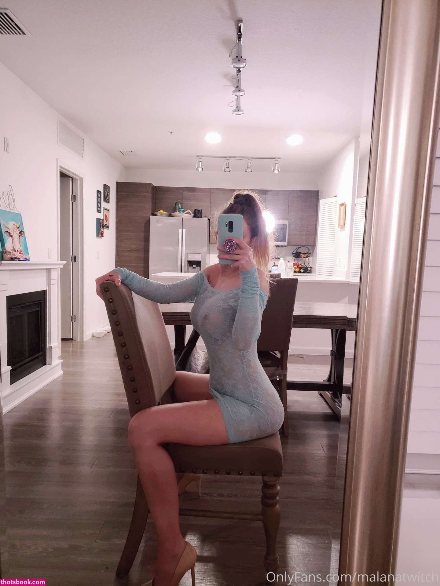 Lana Next Door Photo #96