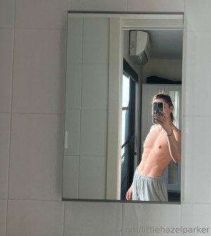 Littlehazelparker Photo #129