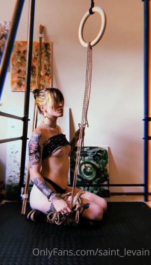 Saint Levain Photo #65