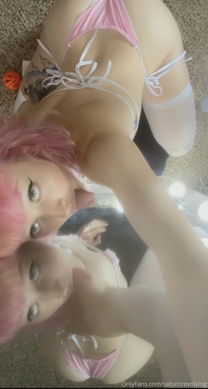 Saturnrevolving Photo #3