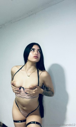 Valentina Obando Photo #6