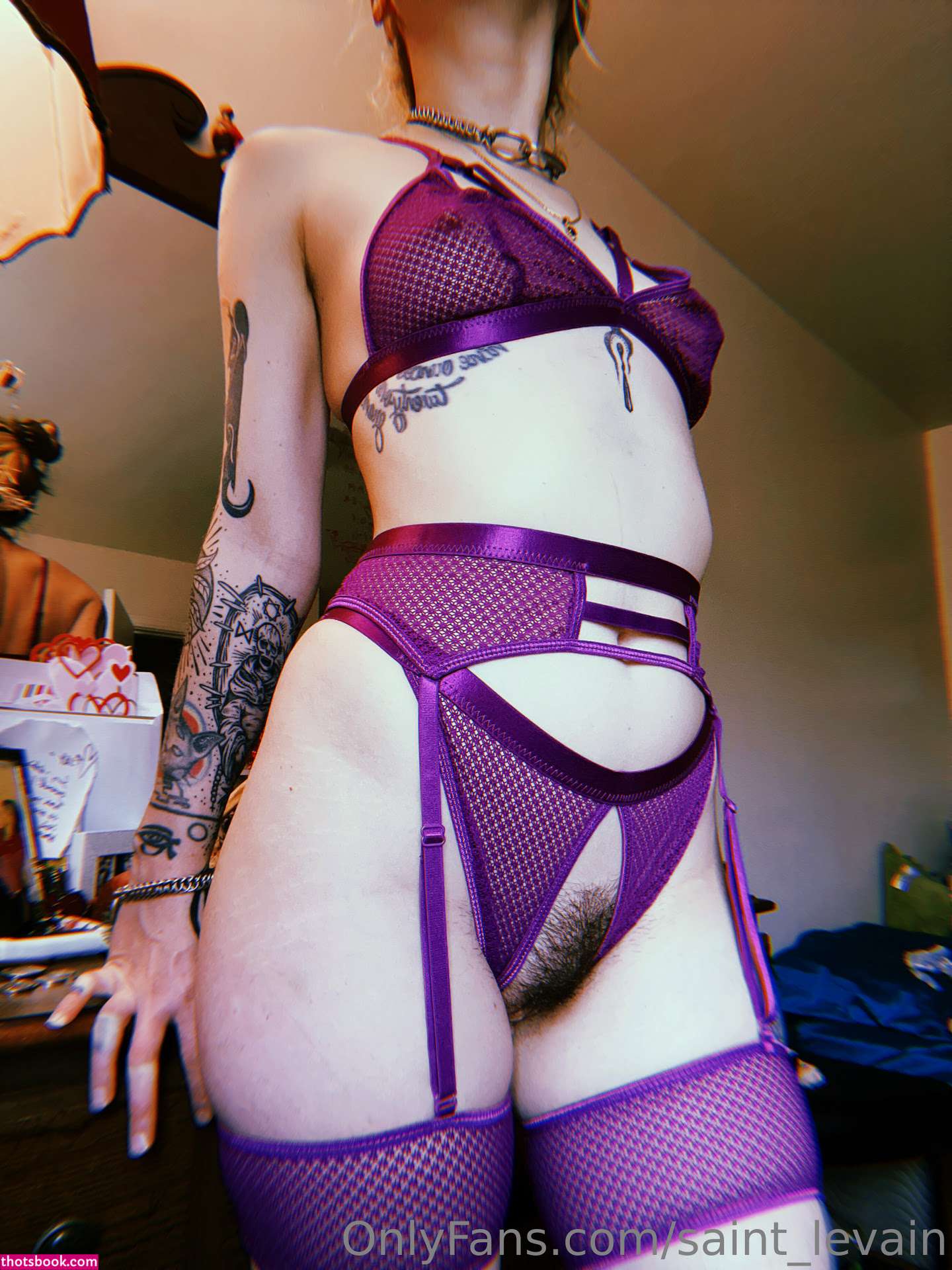 Saint Levain Photo #163