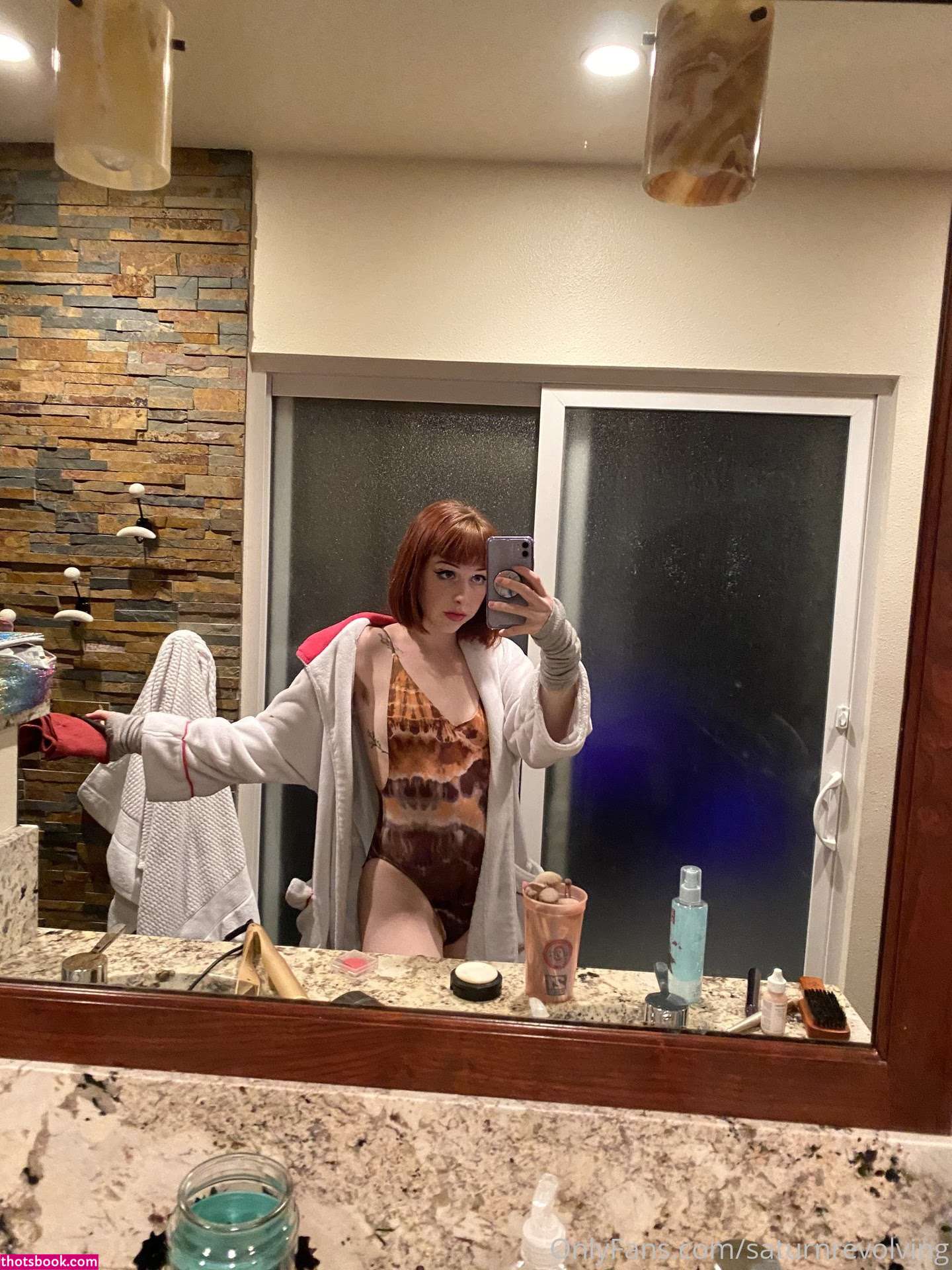 Saturnrevolving Photo #80