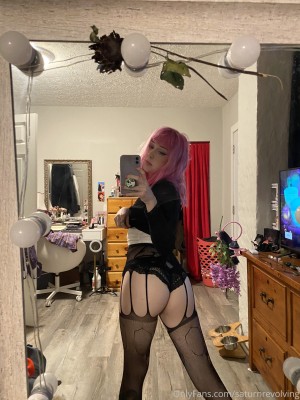 Saturnrevolving Photo #123