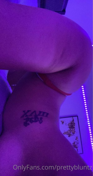 prettybluntz Photo #2