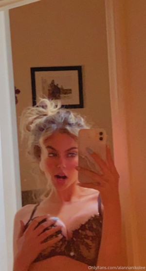 Alanna Nikole Photo #83