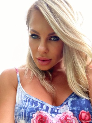 Aliona Meriacri Photo #201