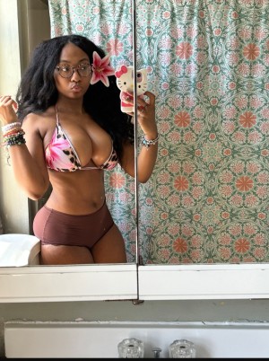 Earth2daya777 Photo #8