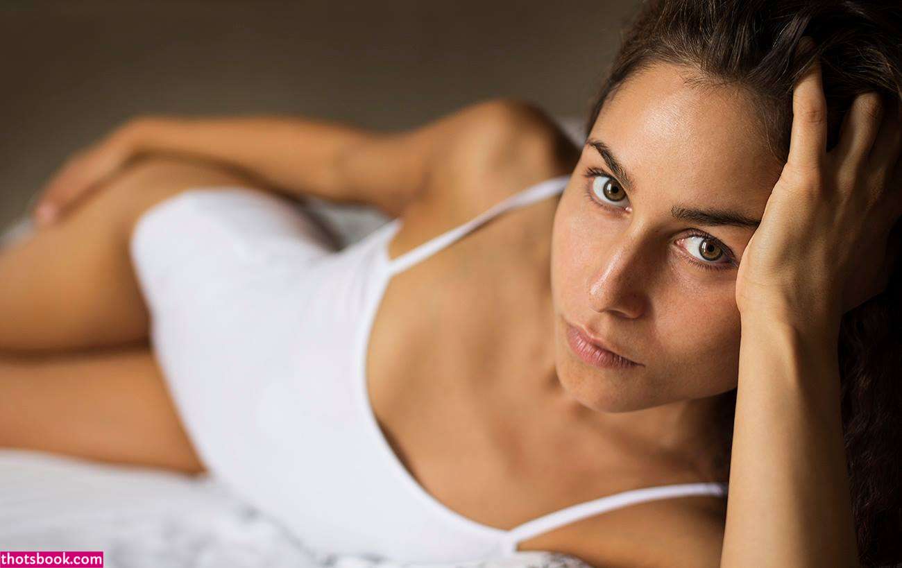 Marina Vlaykova Photo #32