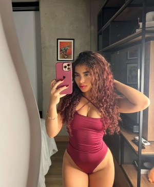 miiabrookss Photo #4