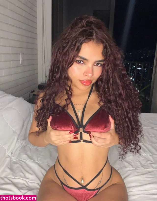 miiabrookss Photo #19