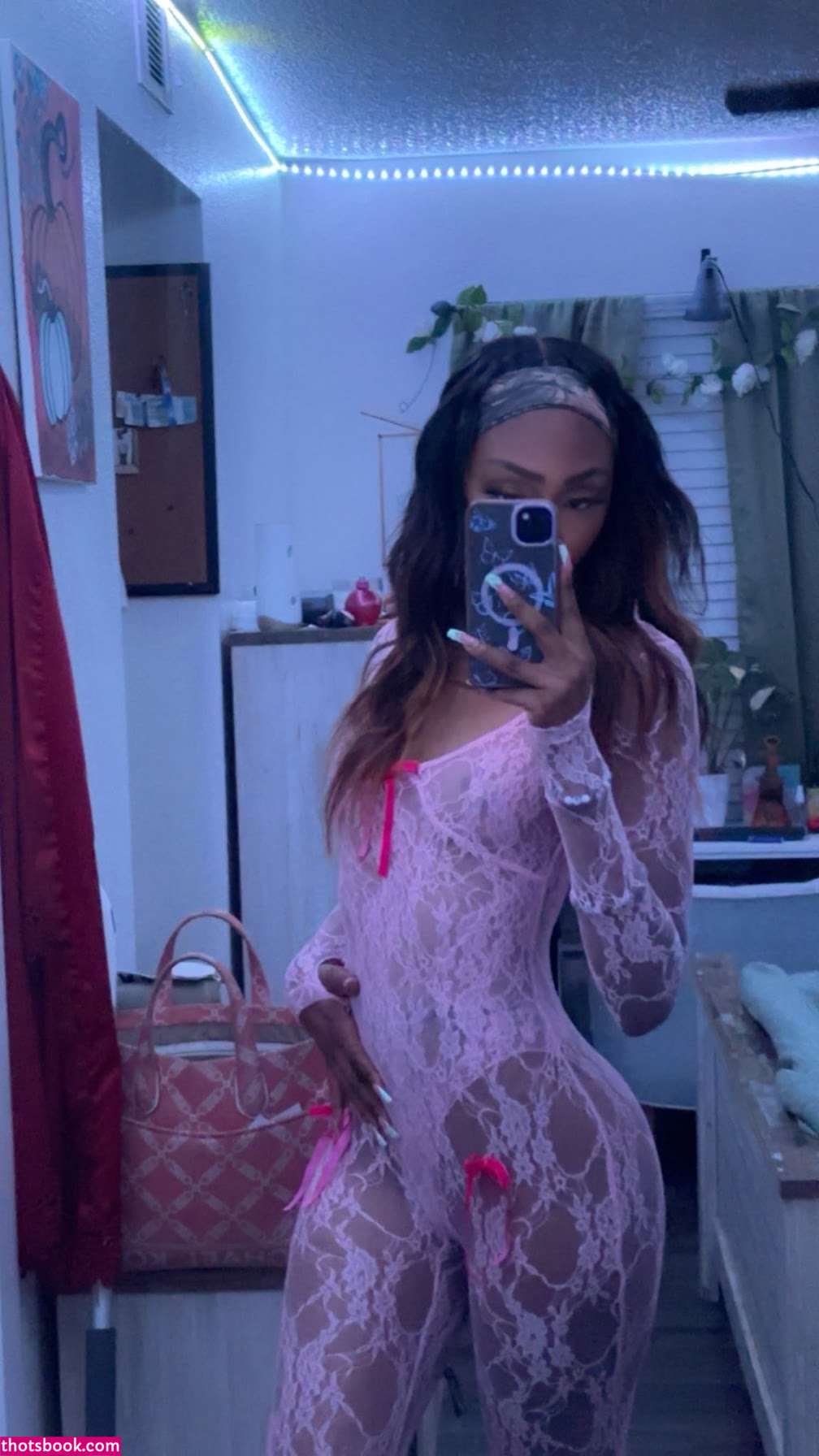 Backthatjassup Photo #20