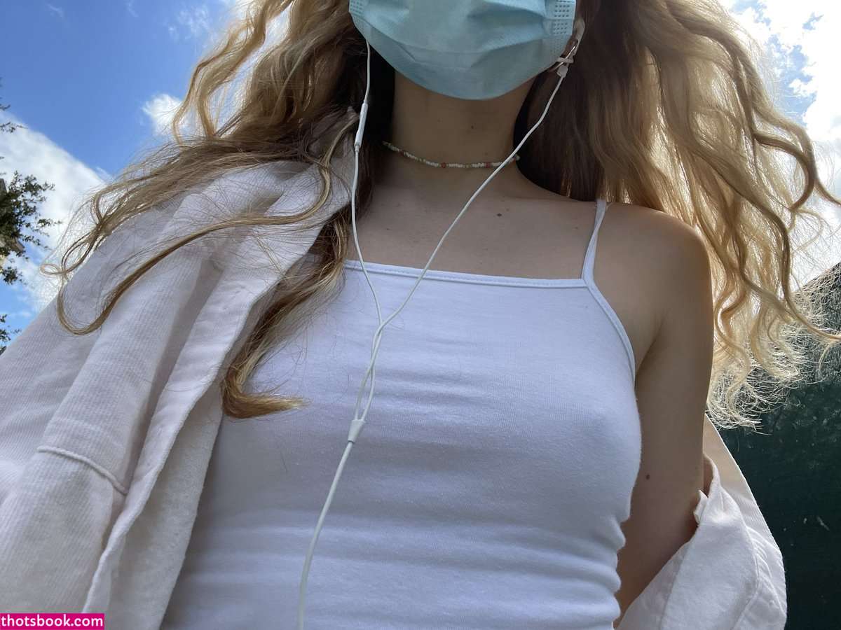 frequentpuker Photo #9