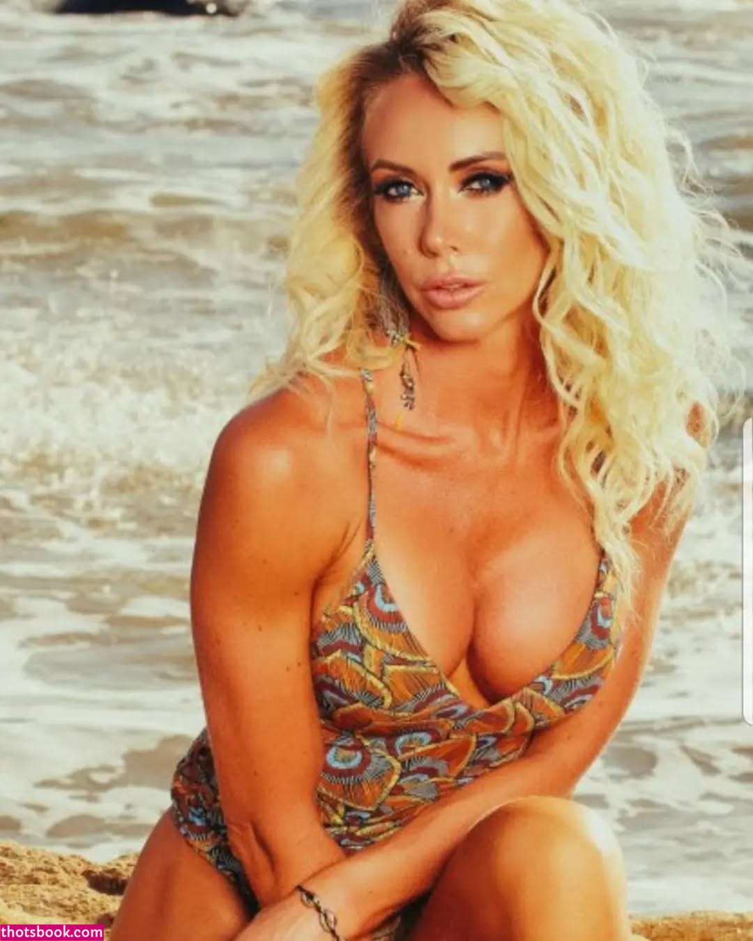 Marianna Happy Photo #16