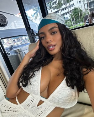 Andrea Gemz Photo #17