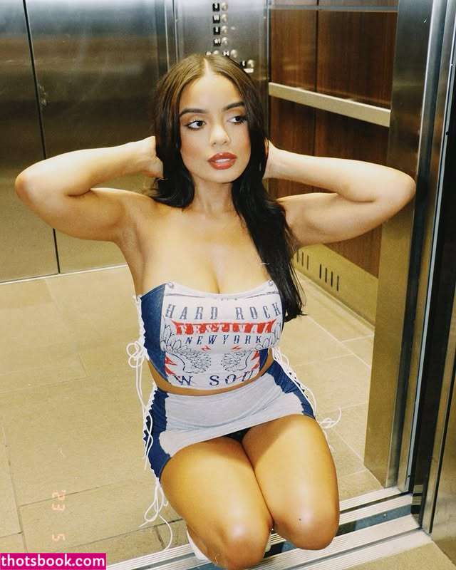 Andrea Gemz Photo #35