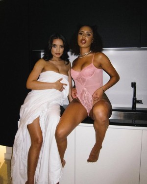 Andrea Gemz Photo #33