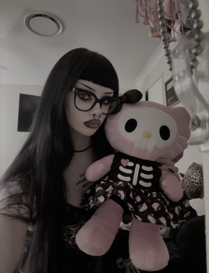 livindeadyaz Photo #26