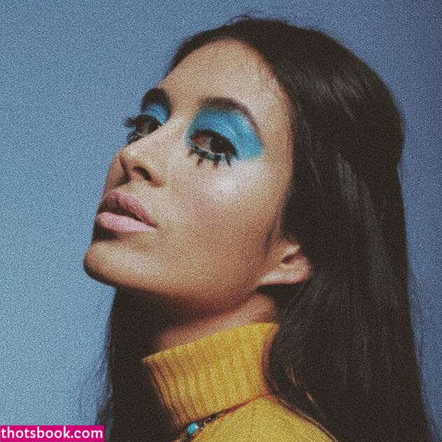 Melissa Babaei Photo #26