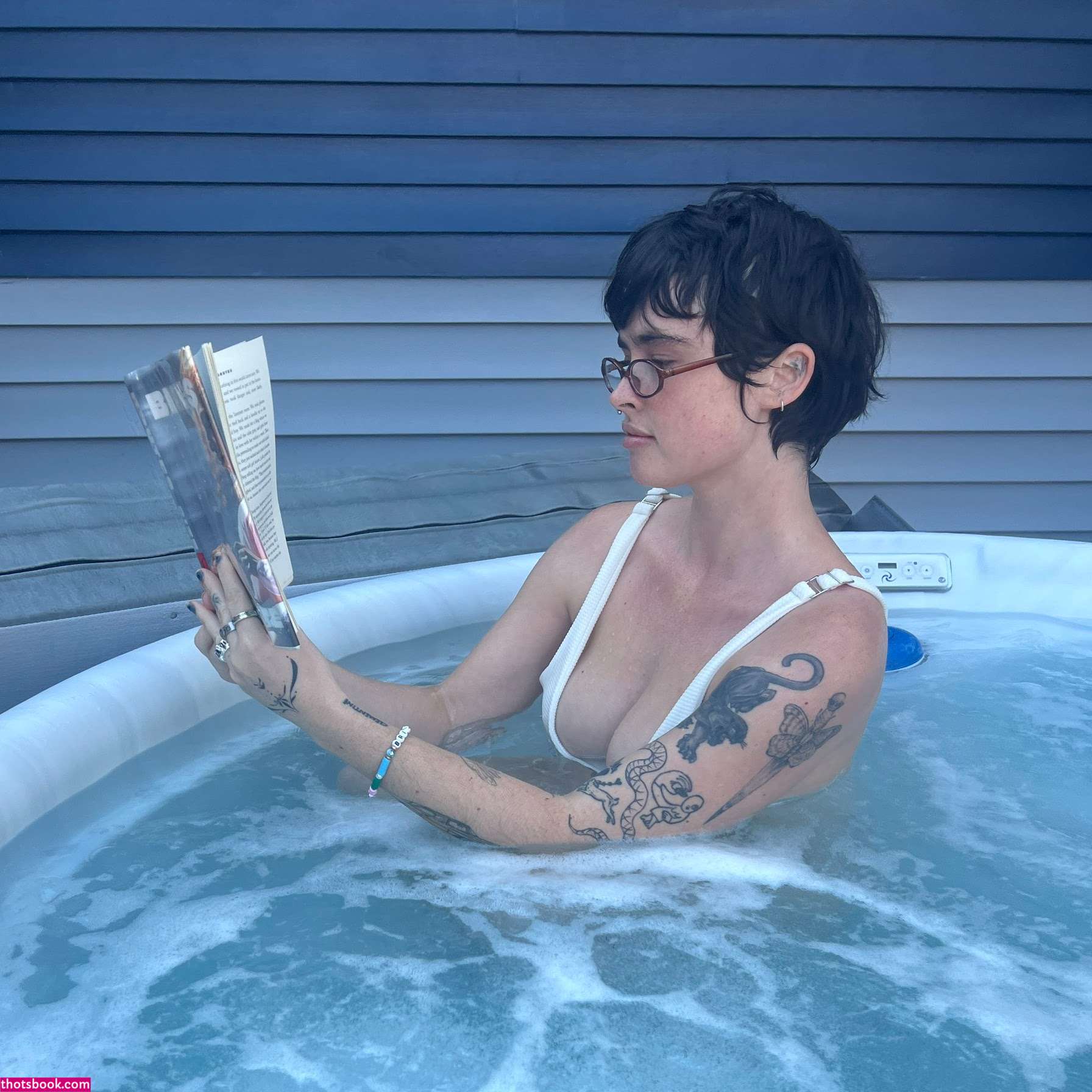 motherbimbo Photo #14