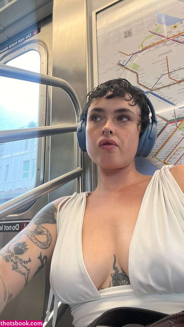 motherbimbo Photo #28