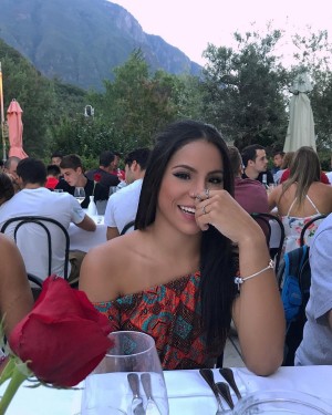 Ingrid Oliveira Photo #10