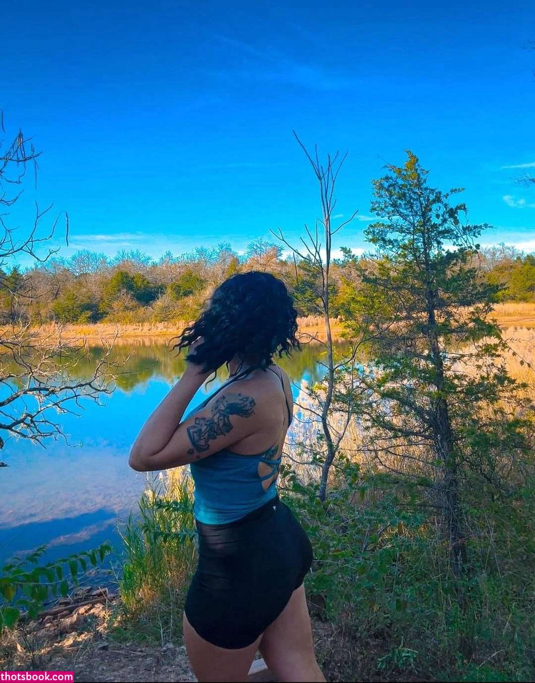 Amber Reacts Photo #9