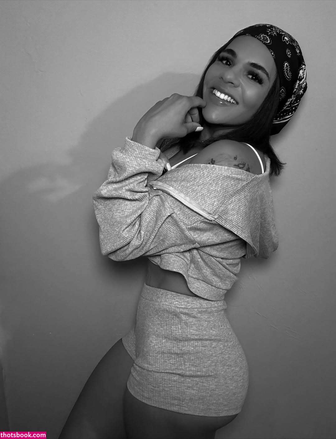 Amber Reacts Photo #14